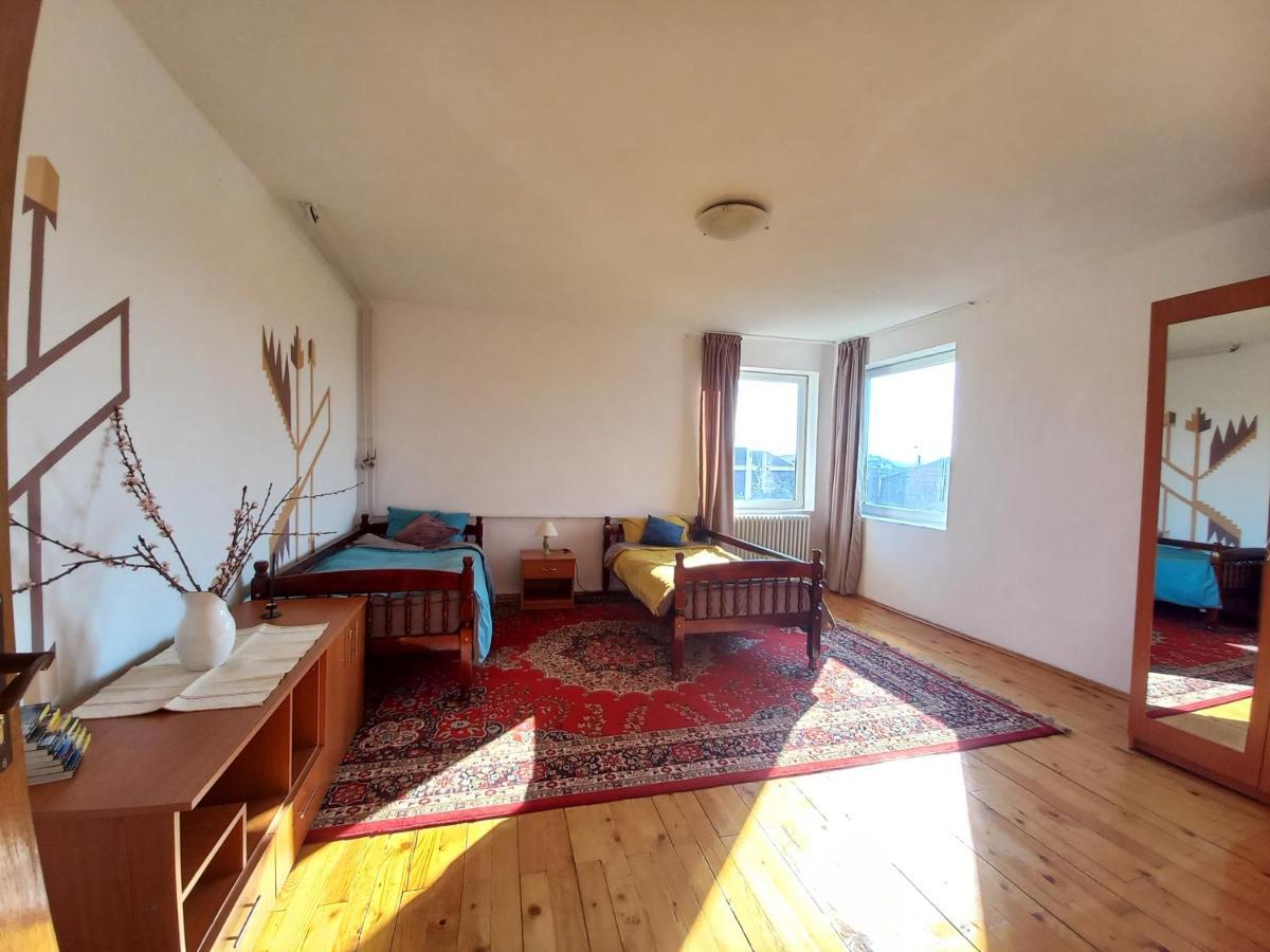 Casa Zora Apartment Alba Iulia Exterior photo